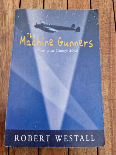 the machine gunners by robert westall