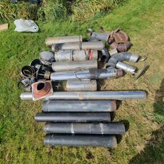 Lot of stove flu ,pipes