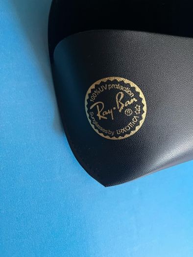 Ray Ban sunglasses Scuderia Ferrari Case authentic Brand New