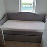Day bed trundle Image 2