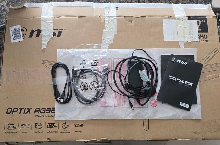 MSI Optix AG321CQR 32" 1440p 165Hz Curved Gaming Monitor