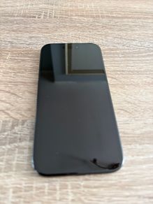 iPhone 15 128GB