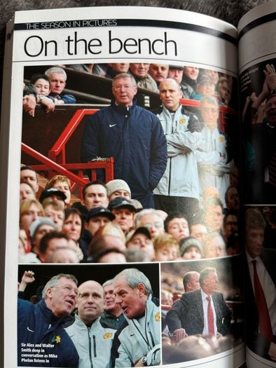 Manchester United Official Members' Yearbook 2003/04