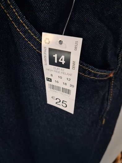 Barrell leg Jeans size 14 new