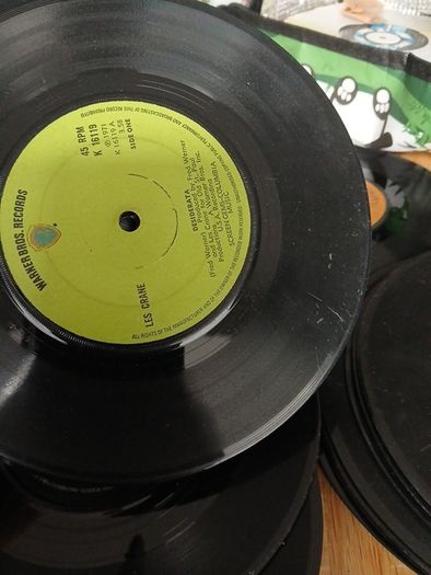 7" Records Not Fit For Playing! 50 In Total