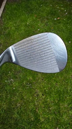Golf wedge