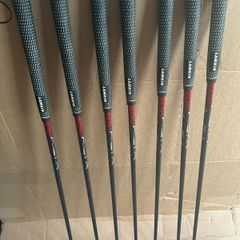 Ping G410 graphite clubs.