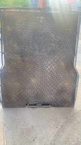 toyota hilux sliding floor