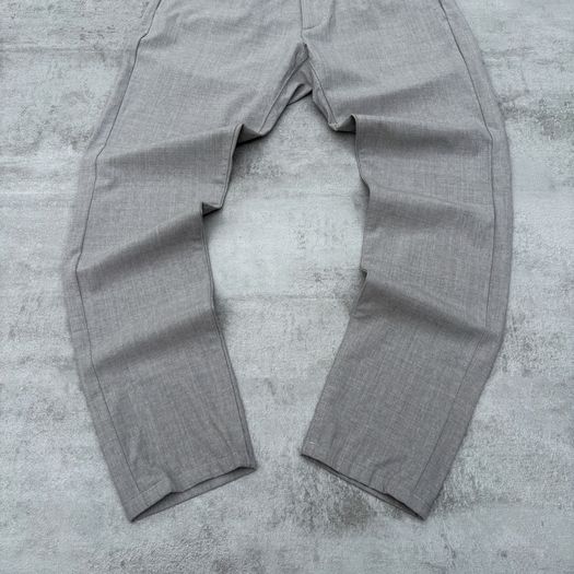 Grey eleventy wool trousers