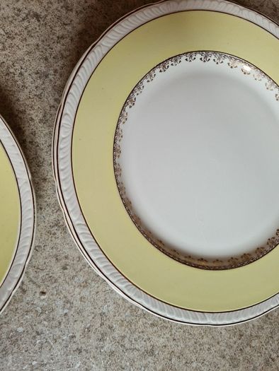 royal tudorware 23 piece