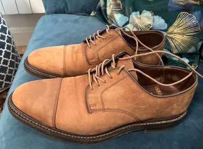 Loake Men's Tan and Brown Oxfords