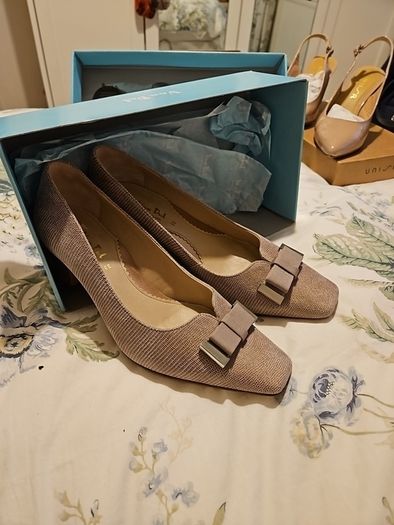 block heel ladies shoes