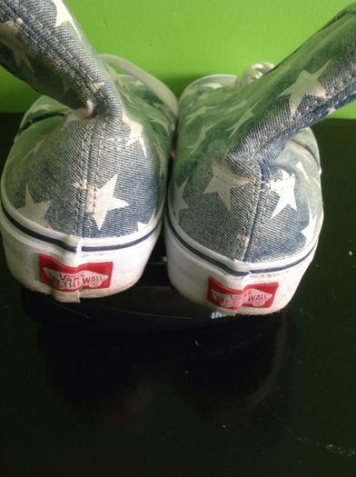 funky vans high tops with cool US flag stars print.