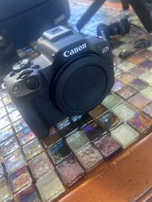Canon EOS R50 Black Camera with RF-S 18-45mm lense