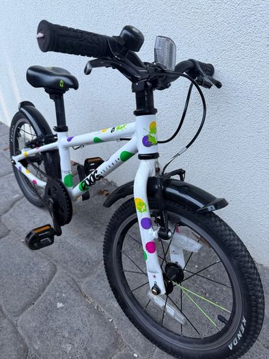 Frog bike (size 44 - age 3-6)