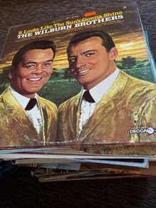 Country Vinyl Box One Updated