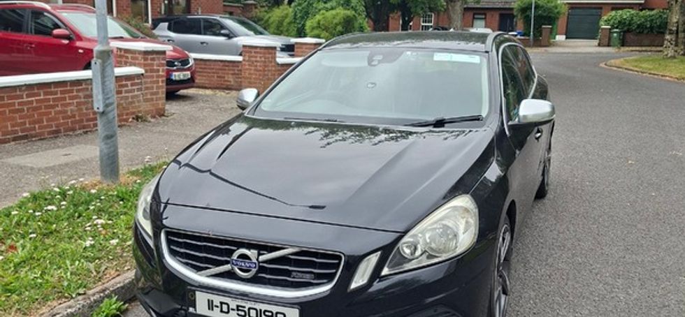 2011 Volvo V60 R - Design