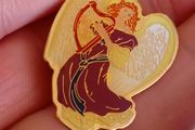 Hibernian angel with harp brooch pin