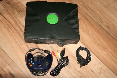 Microsoft Xbox - Xbox Classic Orginal Console (works well)