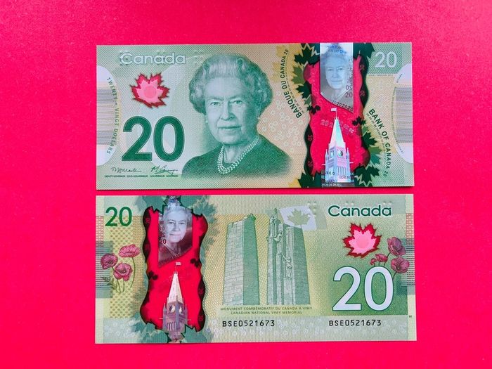 Canada  20 Dollars  2012.  Polymer / Plastic  Qe 11. ( Uncirculated ) Pick. 108