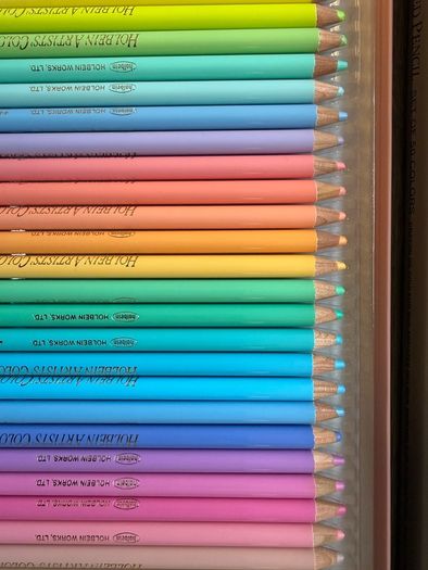 Holbein Artist Coloured Pencils 50 Pastel Set