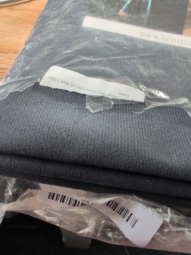 Neotrims faux leather fabric black 1m