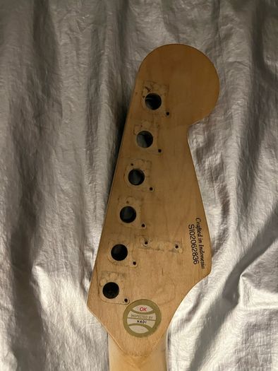 Fender Stratocaster squier electric guitar basswood body 24 frets neck parts accessories