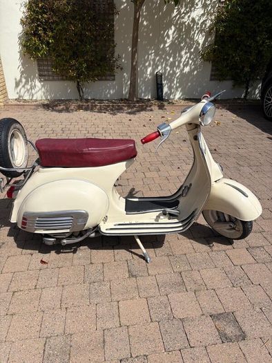 Vespa 125 1963