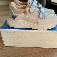 Orthopedic, leather, sneakers, size 35
