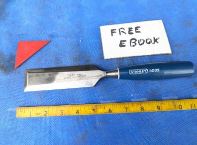 32mm Chisel by Stanley