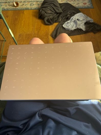 ASUS VivoBook E510MAB Laptop