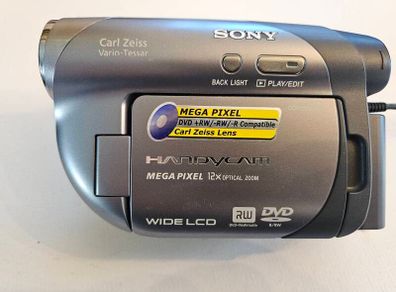 Sony DCR-DVD705E vintage DVD Handycam camcorder