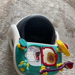 Mamas Papas Snug Seat and Activity Tray