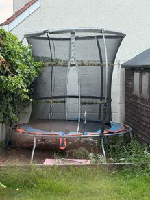 Trampoline