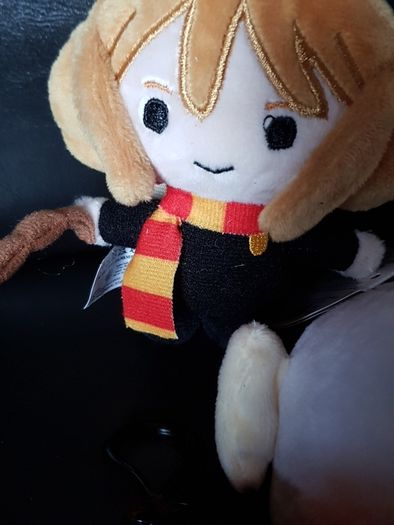 set of harry potter keyrings