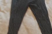 Polka Dot Knee Length Leggings