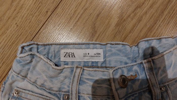 Brand new Zara girls jeans - size 9 years