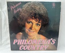SIGNED Philomena Begley Philomenas Country LP 1980 Top Spin SSLP 502 Country