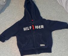 Hilfiger baby hoody 6-9