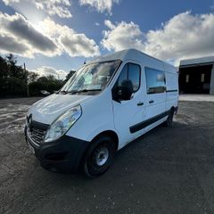 Crew cab van