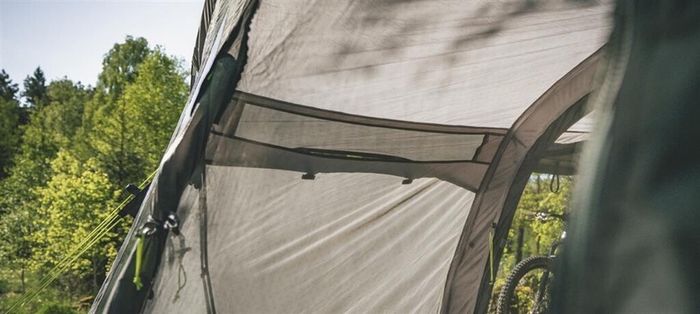 Outwell Fresno drive-away awning New