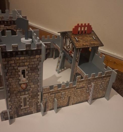 Wooden Castle