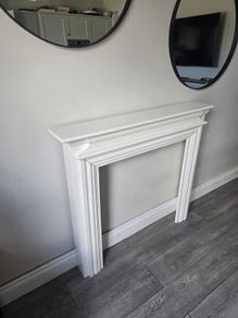 Focal Point Regent White Fire surround