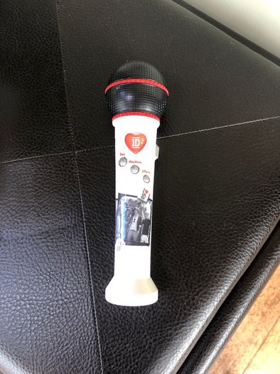 Toy microphone