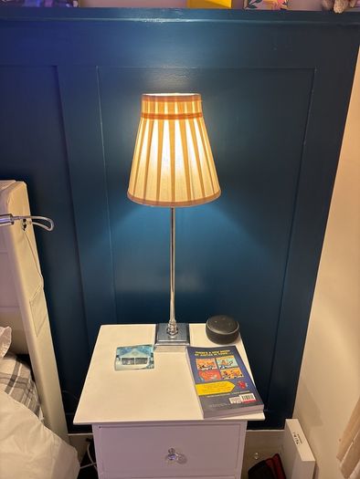 2 no. bedside lamps