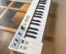Arturia Keystep 32 keyboard