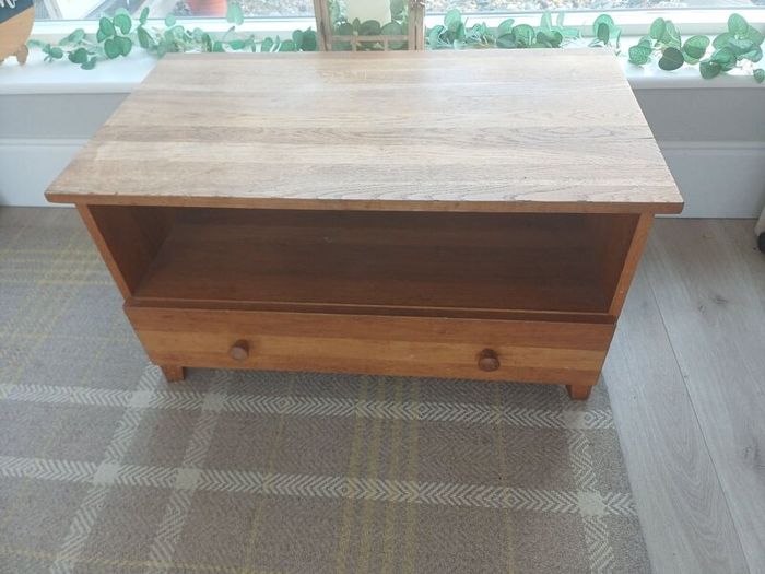 TV stand