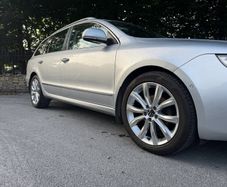 Skoda superb Estate nct till 27/10/27