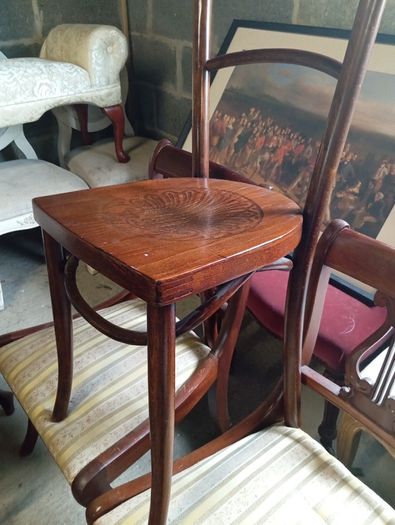 Bentwood chair