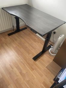electric stand up desk